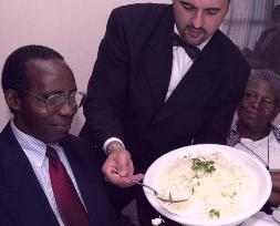 U.N. holds rice-tasting party for high-yield strain